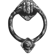 Door Knocker Whiskey logo