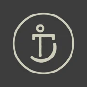 Dubhghlas Distillery logo